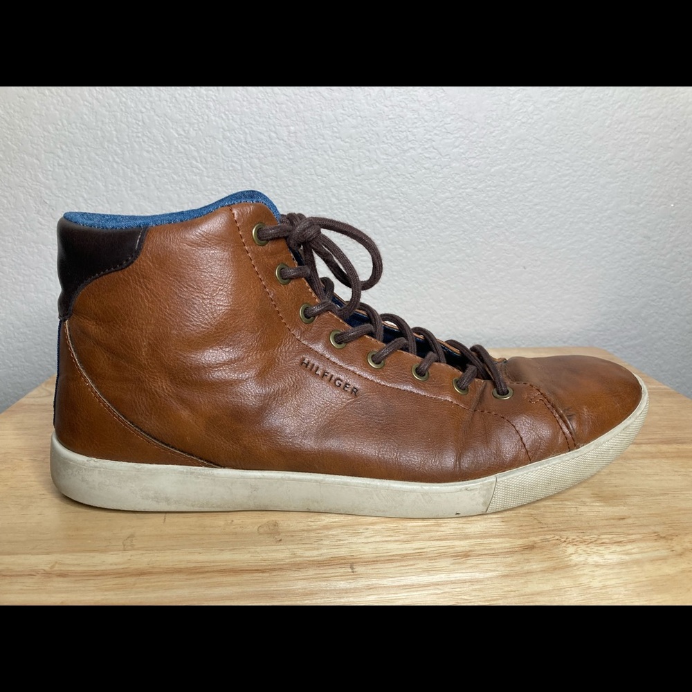 Tommy Hilfiger Lace-Up Sneakers Size 12